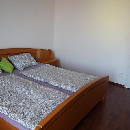Halex5 Guest House Svidova Eksteriør bilde